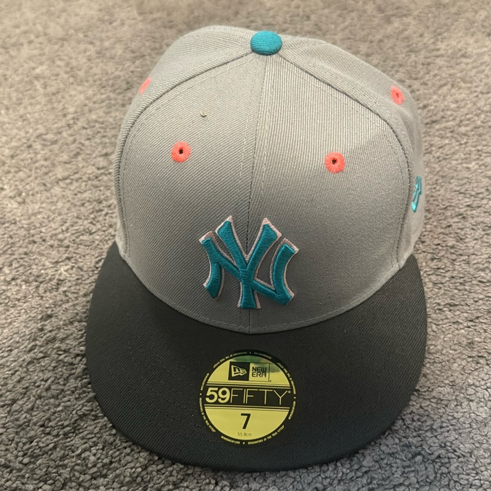 Yankees limited edition hat